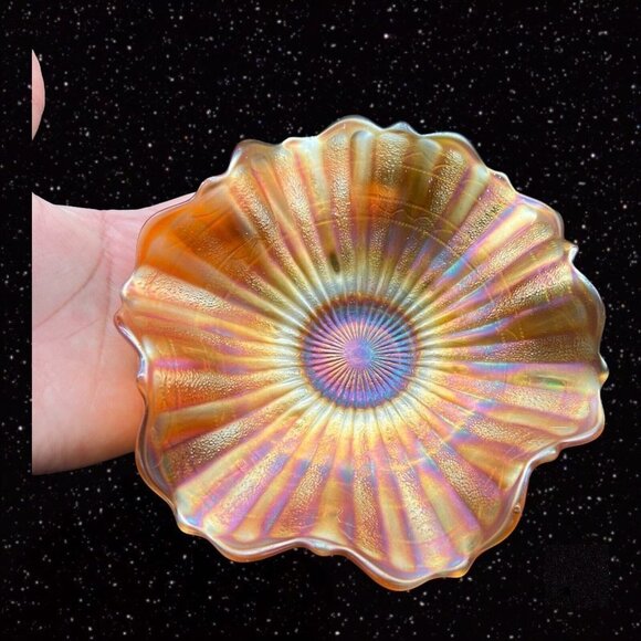Fenton Glass Stippled Rays Scale Band Exterior Iridescent Bowl Marigold 6.5”W 2” - Picture 11 of 12